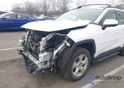 2021 Toyota Rav4 Xle from USA, damaged, VIN 2T3P1RFV9MC166085